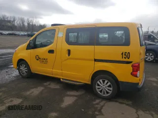 2014 Nissan NV200 z VIN 3N8CM0JTXEK690600, wystawiony jako Copart lot #50808765 z przebiegiem 392 670 mil mil oraz Czysty tytuł • Clean title. Historia ofert i sprzedaży dostępna na DreamBid. Obrazek 2.