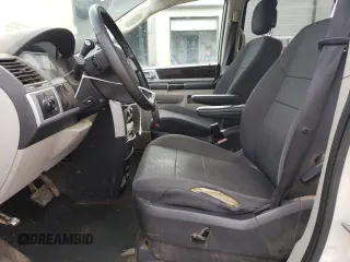 2010 Dodge Grand Caravan SXT with VIN 2D4RN5D11AR331804, listed as a Copart auction lot 73735873 with 183,923 mi miles and Salvage Title. Bid and sale history available at DreamBid. Image 7.