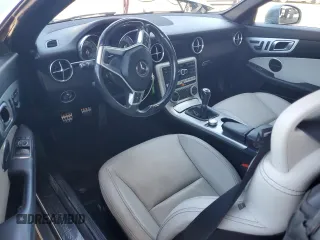 2014 Mercedes-Benz SLK 250 with VIN WDDPK4HA5EF089815, listed as a Copart auction lot 51697285 with 85,427 mi miles and Salvage title. Bid and sale history available at DreamBid. Image 8.