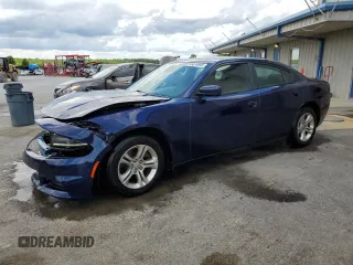 2015 Dodge Charger SE z VIN 2C3CDXBG0FH790011, wystawiony jako Copart lot #55874945 z przebiegiem 171 349 mil mil oraz Szkoda całkowita • Salvage title. Historia ofert i sprzedaży dostępna na DreamBid. Obrazek 1.