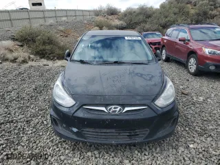 2013 Hyundai Accent GL with VIN KMHCT5AE7DU107861, listed as a Copart auction lot 51367535 with 136,450 mi miles and Clean Title. Bid and sale history available at carsss.com. Image 5.