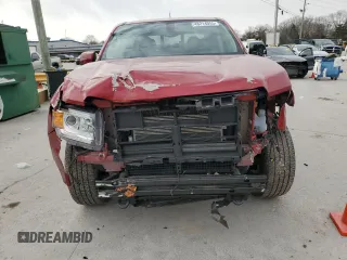 2022 GMC Canyon 4WD Elevation z VIN 1GTG6CEN4N1104978, wystawiony jako Copart lot #48214055 z przebiegiem 17 246 mil mil oraz Czysty tytuł • Clean title. Historia ofert i sprzedaży dostępna na DreamBid. Obrazek 5.
