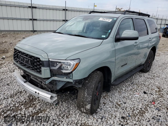 2021 Toyota Sequoia TRD Pro with VIN 5TDEY5B19MS186271, listed as a Copart auction lot 77642514 with 44,172 mi miles and Salvage Title. Bid and sale history available at carsss.com. Image 1.