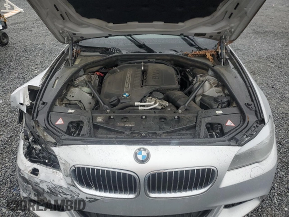 2013 BMW 5 Series 535i with VIN WBAFR7C5XDC829384, listed as a Copart auction lot 49880875 with 133,908 mi miles and Salvage Title. Bid and sale history available at DreamBid. Image 12.