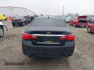 2015 Infiniti Q70 with VIN JN1BY1AR9FM561113, listed as a IAAI auction lot 41541936 with 266,227 mi miles and . Bid and sale history available at DreamBid. Image 16.