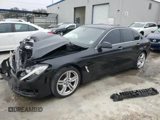 2012 BMW 5 Series 528i z VIN WBAXG5C58CDY28144, wystawiony jako Copart lot #45962185 z przebiegiem 199 354 mil mil oraz Szkoda całkowita • Salvage title. Historia ofert i sprzedaży dostępna na DreamBid. Obrazek 1.