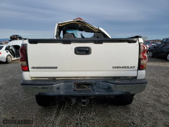 2004 Chevrolet Silverado 1500 Z71 with VIN 2GCEK19T641379275, listed as a Copart auction lot 85154514 with 226,194 mi miles and Salvage Title. Bid and sale history available at carsss.com. Image 6.