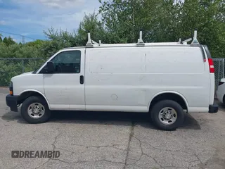 2021 Chevrolet Express Cargo with VIN 1GCWGAFP6M1231601, listed as a IAAI auction lot 42763185 with 105,783 mi miles and . Bid and sale history available at DreamBid. Image 13.