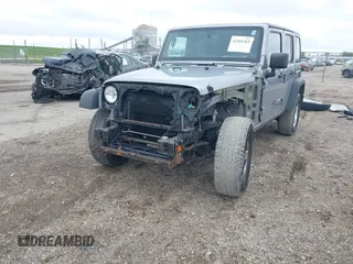 2013 Jeep Wrangler Unlimited Sport z VIN 1C4BJWDG3DL669593, wystawiony jako IAAI lot #42161265 z przebiegiem 89 747 mil mil oraz . Historia ofert i sprzedaży dostępna na DreamBid. Obrazek 6.