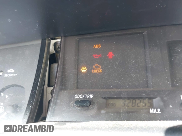 2004 Toyota Avalon XL with VIN 4T1BF28B14U380694, listed as a IAAI auction lot 42022929 with 328,255 mi miles and . Bid and sale history available at DreamBid. Image 7.