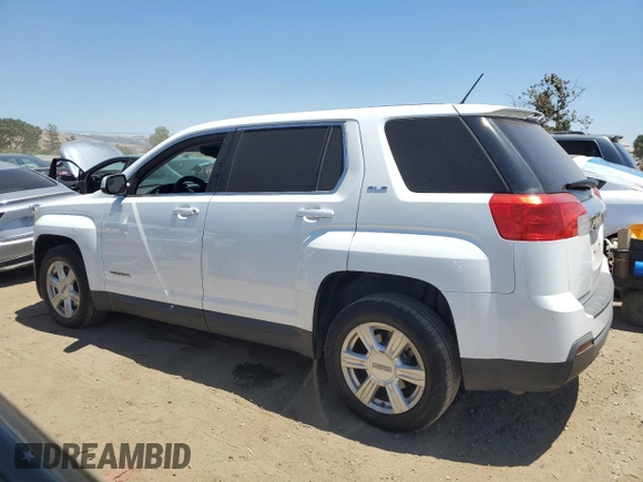 2014 GMC Terrain SLE z VIN 2GKALMEK0E6145555, wystawiony jako Copart lot #60759175 z przebiegiem 235 015 mil mil oraz Czysty tytuł • Clean title. Historia ofert i sprzedaży dostępna na DreamBid. Obrazek 2.