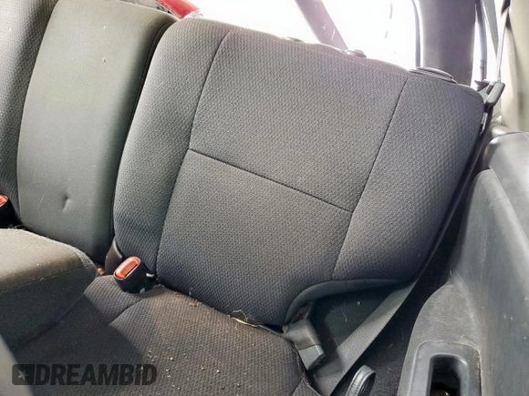 2004 Jeep Grand Cherokee Laredo z VIN 1J4GW48S54C357201, wystawiony jako Copart lot #59083985 z przebiegiem Nie podano mil oraz Nie do naprawy • Non repairable. Historia ofert i sprzedaży dostępna na DreamBid. Obrazek 10.