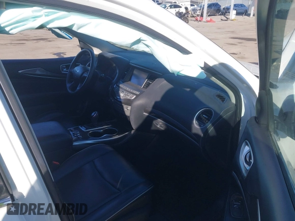 2019 Infiniti QX60 LUXE with VIN 5N1DL0MN9KC515168, listed as a IAAI auction lot 41354634 with 84,173 mi miles. Bid and sale history available at carsss.com. Image 5.