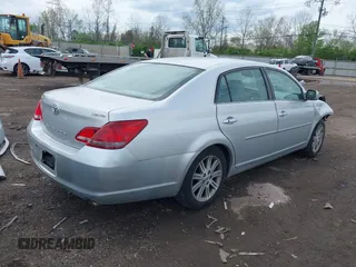 2006 Toyota Avalon XL with VIN 4T1BK36B96U112922, listed as a IAAI auction lot 42081268 with 162,460 mi miles. Bid and sale history available at carsss.com. Image 4.