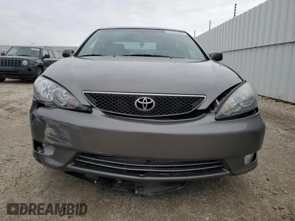 2005 Toyota Camry STD with VIN 4T1BE32K05U567895, listed as a Copart auction lot 55125035 with 142,823 mi miles and Salvage title. Bid and sale history available at DreamBid. Image 5.