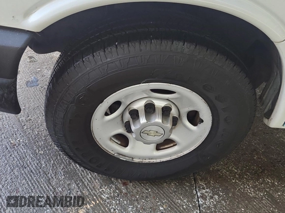2010 Chevrolet Express Cargo с VIN 1GCZGFBA1A1160380, выставлен на аукционе IAAI как лот 42763033 с пробегом 153 559 миль миль и . История ставок и продаж доступна на DreamBid. Изображение 43.