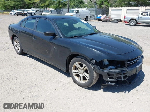 2015 Dodge Charger SE with VIN 2C3CDXBG9FH790573, listed as a IAAI auction lot 42142908 with 195,182 mi miles and . Bid and sale history available at carsss.com. Image 1.