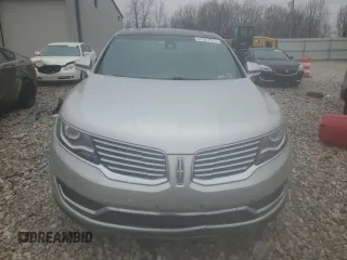 2017 Lincoln MKX Reserve with VIN 2LMPJ6LP0HBL19173, listed as a Copart auction lot 51507575 with 107,592 mi miles and Clean Title. Bid and sale history available at carsss.com. Image 5.