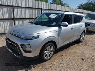 2020 Kia Soul LX with VIN KNDJ23AU4L7721807, listed as a IAAI auction lot 41998534 with 1 mi miles. Bid and sale history available at carsss.com. Image 2.