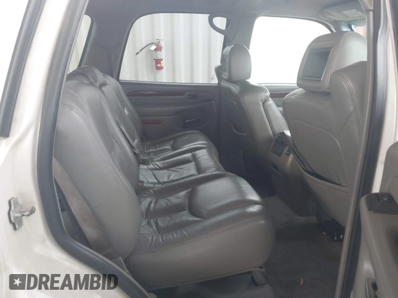 2004 Cadillac Escalade с VIN 1GYEK63N44R189287, выставлен на аукционе IAAI как лот 41761942 с пробегом 276 121 миль миль и . История ставок и продаж доступна на DreamBid. Изображение 8.
