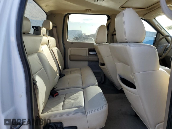 2004 Ford F-150 XLT with VIN 1FTPW14564KC55156, listed as a Copart auction lot 85316484 with 254,120 mi miles and Clean title. Bid and sale history available at DreamBid. Image 10.