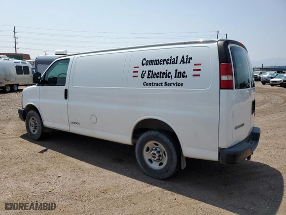 2008 GMC Savana Cargo Van with VIN 1GTGG25C881138951, listed as a Copart auction lot 64157054 with 92,218 mi miles and Salvage Title. Bid and sale history available at carsss.com. Image 2.