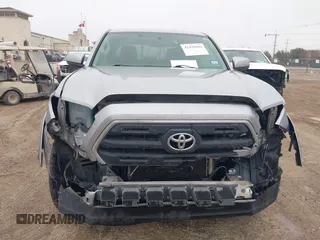 2017 Toyota Tacoma SR5 with VIN 5TFAZ5CN6HX030668, listed as a IAAI auction lot 41429982 with 92,565 mi miles and . Bid and sale history available at carsss.com. Image 12.