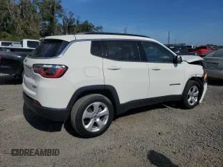 2018 Jeep Compass Latitude z VIN 3C4NJDBB1JT116630, wystawiony jako Copart lot #49586755 z przebiegiem 74 654 mil mil oraz Szkody całkowita. Historia ofert i sprzedaży dostępna na DreamBid. Obrazek 3.