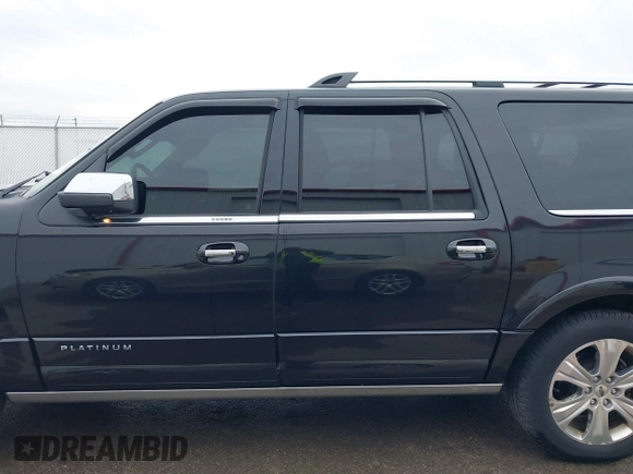 2015 Ford Expedition Max Platinum с VIN 1FMJK1MT9FEF18642, выставлен на аукционе IAAI как лот 41585741 с пробегом 134 911 миль миль и . История ставок и продаж доступна на DreamBid. Изображение 14.