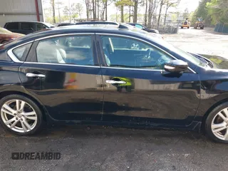 2013 Nissan Altima SL with VIN 1N4BL3AP1DC136290, listed as a IAAI auction lot 41981124 with 181,362 mi miles and . Bid and sale history available at DreamBid. Image 13.