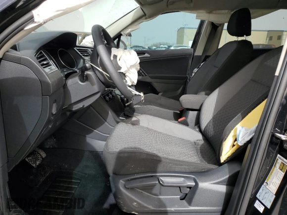 2021 Volkswagen Tiguan S with VIN 3VV0B7AX9MM072172, listed as a Copart auction lot 48933415 with 26,769 mi miles and Salvage Title. Bid and sale history available at DreamBid. Image 7.