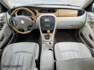 2004 Jaguar X-Type with VIN SAJEA51C04WD73149, listed as a Copart auction lot 74020364 with 118,034 mi miles and Salvage Title. Bid and sale history available at carsss.com. Image 8.