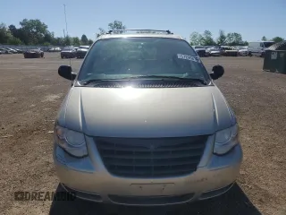2006 Chrysler Town & Country Touring with VIN 2A4GP54L76R688566, listed as a Copart auction lot 57296875 with 176,332 mi miles and Salvage title. Bid and sale history available at DreamBid. Image 5.