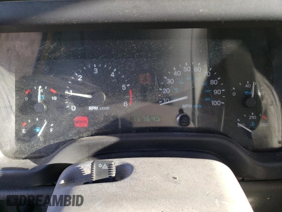 2000 Jeep Wrangler SE with VIN 1J4FA29P4YP791584, listed as a Copart auction lot 46437415 with 157,645 mi miles and Clean Title. Bid and sale history available at carsss.com. Image 9.