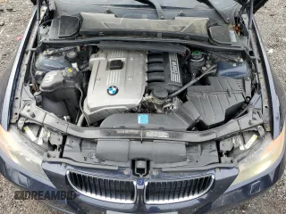 2006 BMW 3 Series 325xi with VIN WBAVT13556KW22517, listed as a Copart auction lot 43342125 with 113,636 mi miles and Salvage title. Bid and sale history available at DreamBid. Image 11.