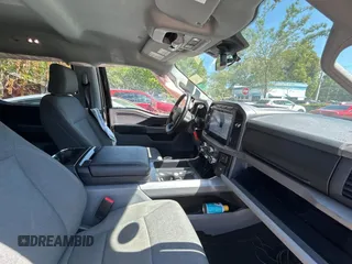 2024 Ford F-150 XLT with VIN 1FTFW3LD3RFA25851, listed as a Copart auction lot 53828565 with 32,477 mi miles and Clean Title. Bid and sale history available at carsss.com. Image 5.