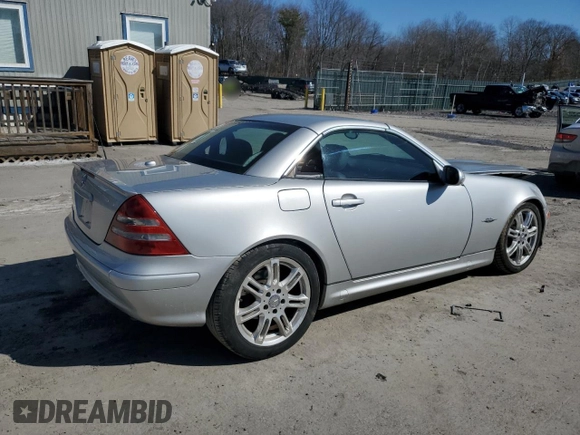 2004 Mercedes-Benz SLK-Class with VIN WDBKK65F74F300543, listed as a Copart auction lot 47282445 with 66,522 mi miles and Salvage Title. Bid and sale history available at carsss.com. Image 3.