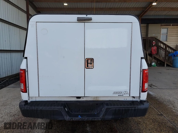 2015 Ford F-150 XL z VIN 1FTMF1C86FKE52264, wystawiony jako Copart lot #60509645 z przebiegiem 96 321 mil mil oraz Czysty tytuł • Clean title. Historia ofert i sprzedaży dostępna na DreamBid. Obrazek 6.