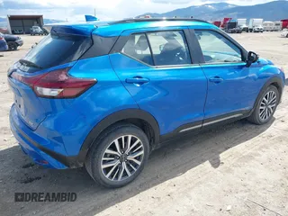 2024 Nissan Kicks SR with VIN 3N1CP5DVXRL485326, listed as a IAAI auction lot 42072874 with 24,834 mi miles. Bid and sale history available at carsss.com. Image 4.