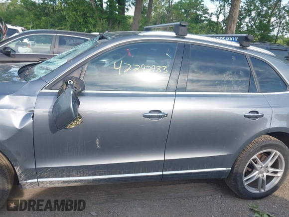 2015 Audi Q5 Premium Plus with VIN WA1LFAFP1FA024570, listed as a IAAI auction lot 42292983 with 182,114 mi miles and . Bid and sale history available at DreamBid. Image 14.