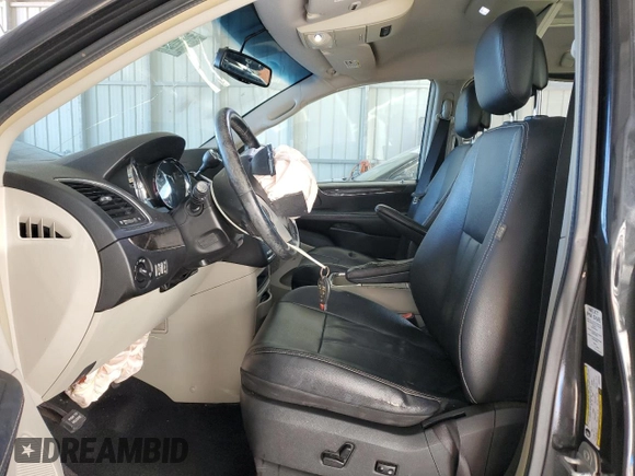 2015 Chrysler Town & Country Touring with VIN 2C4RC1BG7FR553161, listed as a Copart auction lot 72020933 with 154,381 mi miles and Salvage Title. Bid and sale history available at DreamBid. Image 7.