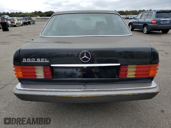 1990 Mercedes-Benz 560 with VIN WDBCA39E7LA509137, listed as a Copart auction lot 70086544 with 167,102 mi miles and Clean Title. Bid and sale history available at DreamBid. Image 6.