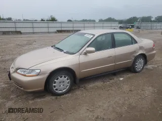 2001 Honda Accord LX with VIN 1HGCG56441A147290, listed as a Copart auction lot 59004305 with 98,100 mi miles and Salvage title. Bid and sale history available at DreamBid. Image 1.
