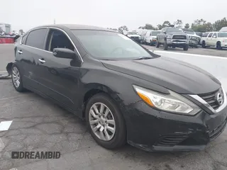 2016 Nissan Altima S with VIN 1N4AL3AP7GN380000, listed as a IAAI auction lot 42510821 with 112,599 mi miles and . Bid and sale history available at DreamBid. Image 1.