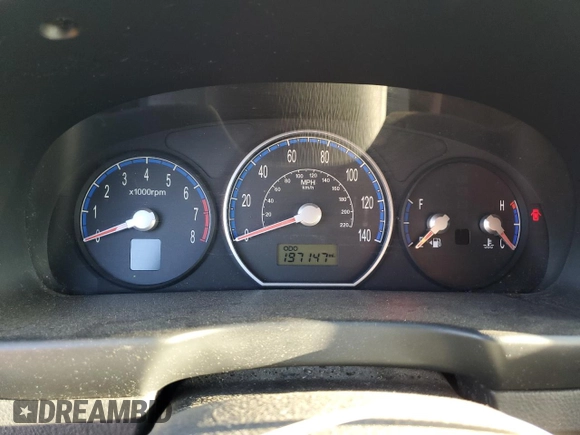 2007 Hyundai Santa Fe GLS z VIN 5NMSG13DX7H065375, wystawiony jako Copart lot #68337973 z przebiegiem 197 147 mil mil oraz Szkoda całkowita • Salvage title. Historia ofert i sprzedaży dostępna na DreamBid. Obrazek 9.