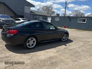 2015 BMW 4 Series 435i xDrive с VIN WBA3R5C54FK371826, выставлен на аукционе Copart как лот 53507455 с пробегом 49 780 миль миль и Списание • Salvage title. История ставок и продаж доступна на DreamBid. Изображение 4.