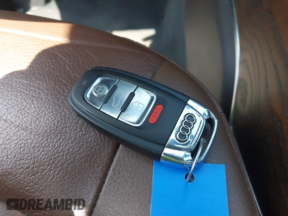 2013 Audi A6 Premium Plus с VIN WAUDFAFC2DN081032, выставлен на аукционе IAAI как лот 42212563 с пробегом 131 601 миль миль и . История ставок и продаж доступна на DreamBid. Изображение 11.