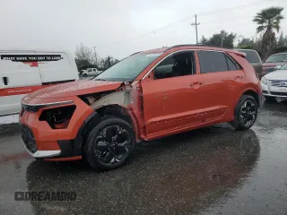2023 Kia Niro Wave with VIN KNDCT3L13P5021223, listed as a Copart auction lot 47234065 with 40,310 mi miles and Salvage Title. Bid and sale history available at DreamBid. Image 1.