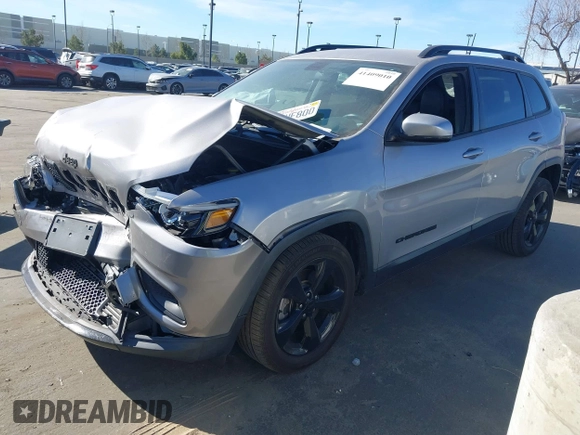 2020 Jeep Cherokee Latitude Plus with VIN 1C4PJLLB0LD500716, listed as a IAAI auction lot 41409010 with 97,848 mi miles. Bid and sale history available at carsss.com. Image 17.