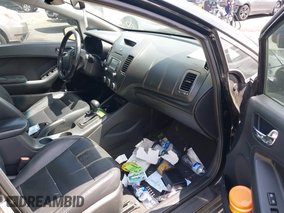 2015 Kia Forte EX with VIN KNAFZ4A81F5336163, listed as a IAAI auction lot 42024955 with 1 mi miles. Bid and sale history available at carsss.com. Image 5.